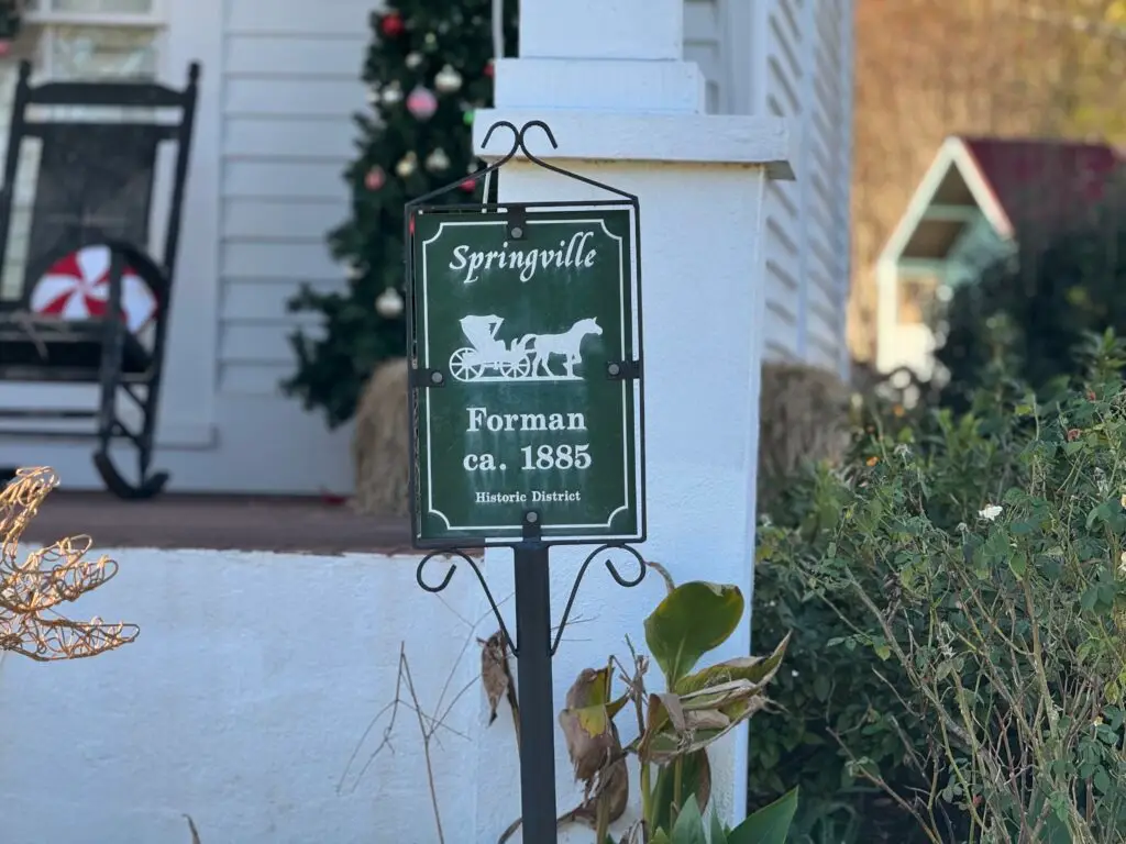 Forman 1885 Historic District Sign